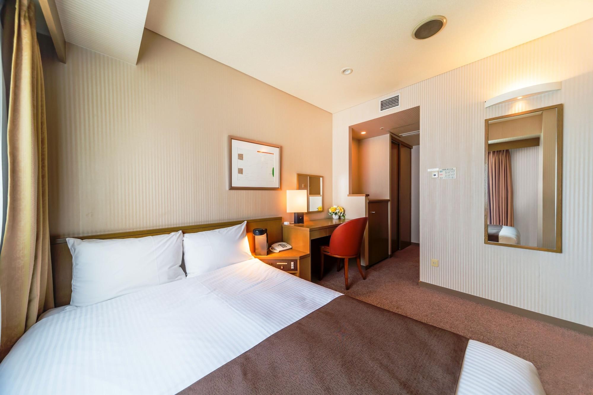 Nest Hotel Sapporo Odori Екстериор снимка